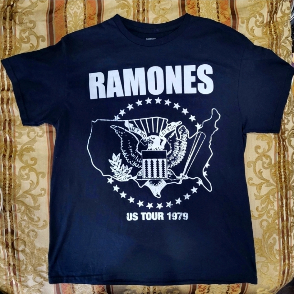 Vintage Y2K The Ramones US Tour 1979 Graphic Punk Band Tee T Shirt Black Size: M